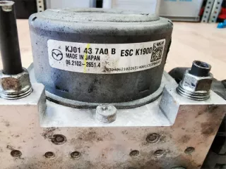 KJ01437A0B Блок ABS Mazda 5 1 Арт e8082638, вид 2