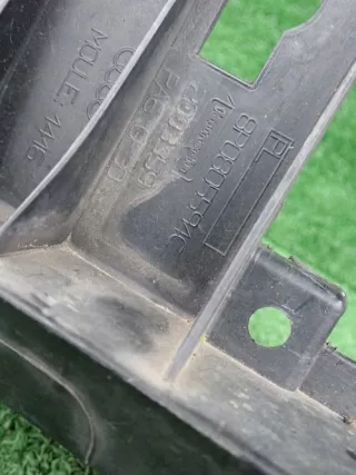8P0805594C Передняя панель крепления облицовки (телевизор) Audi A3 8P Арт e8130012, вид 7