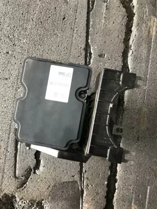 A0004313700 Блок ABS Mercedes A W176 Арт e8142902, вид 1