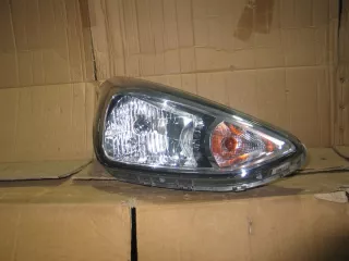 92102-B9000 92102B9000 Фара правая Hyundai i10 2 Арт e8143766, вид 1