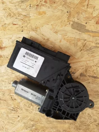 3D0959794C Моторчик стеклоподъемника Volkswagen Touareg 1 Арт e8157897, вид 1