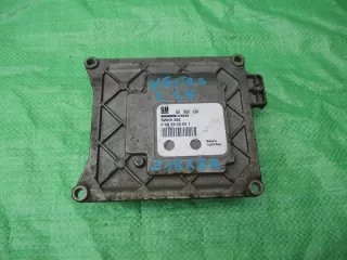 55560130 Блок управления двигателем Opel Vectra C  Арт e8164318, вид 1