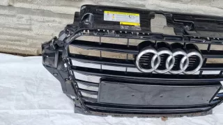 8V5853651 Решетка радиатора Audi A3 8V Арт e8181792, вид 2