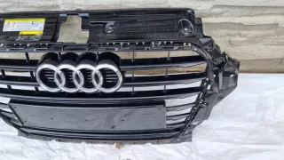 8V5853651 Решетка радиатора Audi A3 8V Арт e8181792, вид 3