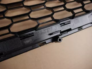 8W0853651BD Решетка радиатора Audi RS4 B9 Арт e8197657, вид 3
