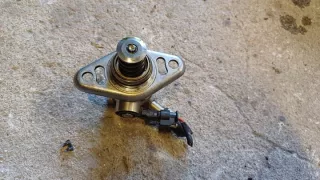 04E127026E Насос топливный Seat Leon 3 Арт e8307537, вид 1