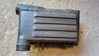 04E129611G Корпус воздушного фильтра Seat Leon 3 Арт e8328117, вид 1