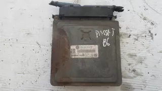 03g906018ce Блок управления двигателем Volkswagen Passat B6 Арт e8385813, вид 1