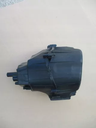4H0133824 Корпус воздушного фильтра Audi A8 D3 (S8) Арт e8390788, вид 1
