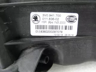 3V0941700 Фара противотуманная правая Skoda Superb 3 Арт e8404130, вид 3