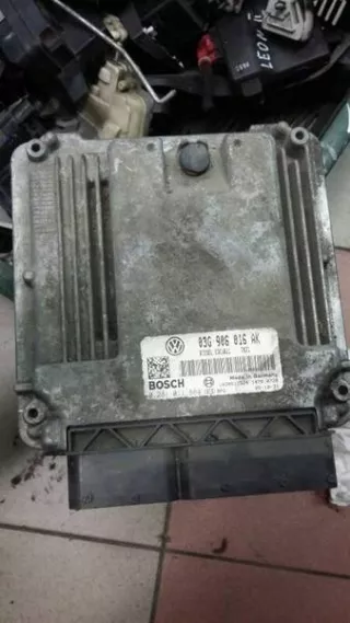 03G906016AK Блок управления двигателем Seat Leon 2 Арт e8457029, вид 1
