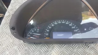 A2035401347 Щиток приборов (приборная панель) Mercedes C W203 Арт e8466985, вид 2