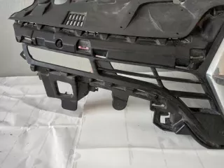 622563184R Решетка радиатора Renault Clio 4 Арт e8519721, вид 3