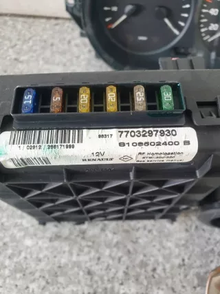 S115300121B S118301104 8200124318 8200080285 8200029342B Блок управления двигателем Renault Scenic 1 Арт e8533495, вид 3