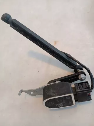6860843 Датчик дорожного просвета BMW 5 F10/F11/GT F07 Арт e8557094, вид 1