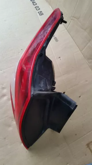 9677817580 Фонарь задний правый Peugeot 308 2 Арт e8580336, вид 3