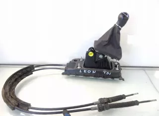 5Q0711049AN Кулиса Seat Leon 3 Арт e8659113, вид 1