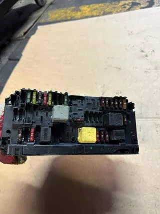 A2129008007 Блок предохранителей Mercedes E C207 Арт e8678912, вид 3