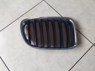 51112993308 Решетка радиатора BMW X1 E84 Арт e8695097, вид 1