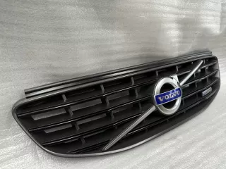 31333832 Решетка радиатора Volvo XC60 1 Арт e8702232, вид 2