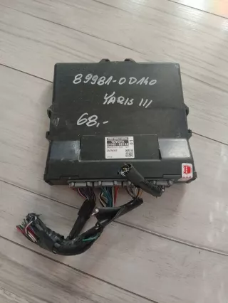 89981-0D140 MB285000-3331 Блок предохранителей Toyota Yaris 3 Арт e8705529, вид 1