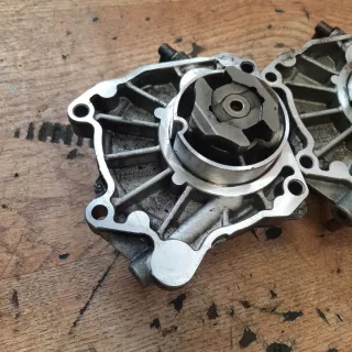 55205446 55581351 55488984 Насос вакуумный Opel Astra J Арт e8711405, вид 4