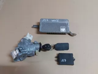 89661-0DF50 Блок управления двигателем Toyota Yaris 3 Арт e8743484, вид 1