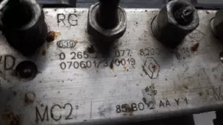 026800559 Блок ABS Renault Clio 3 Арт e8751767, вид 9