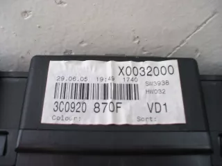 3C0920870F Щиток приборов (приборная панель) Volkswagen Passat B6 Арт e8752547, вид 3