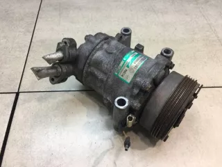 8200037058 7711134670 8200840899 Компрессор кондиционера Renault Clio 2 Арт e8773310, вид 1