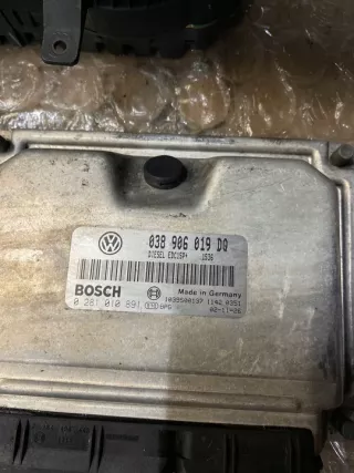 038906019DQ Блок управления двигателем Seat Ibiza 3 Арт e8797537, вид 2