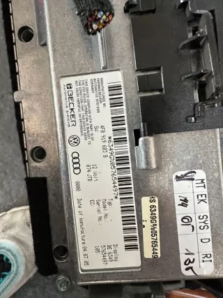 4F0920932J Щиток приборов (приборная панель) Audi A6 C6 (S6,RS6) Арт e8799445, вид 3