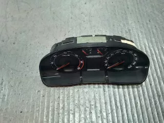 3U0920811A Щиток приборов (приборная панель) Skoda Superb 1 Арт e8799954, вид 6