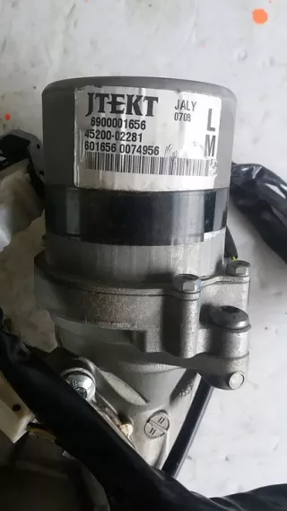 45200-0228 45200-02281 Насос гидроусилителя руля Toyota Auris 1 Арт e8807665, вид 3