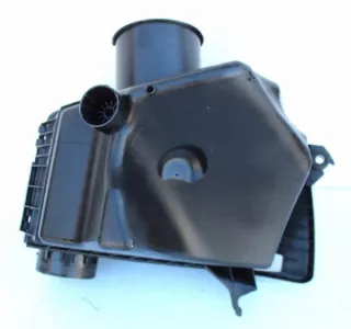 7521031 Корпус воздушного фильтра BMW 5 E60/E61 Арт e8885228, вид 4