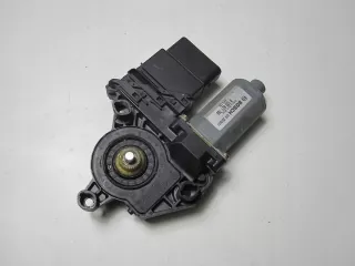 9776105407301 Моторчик стеклоподъемника Volkswagen Golf 4 Арт e8895281, вид 9