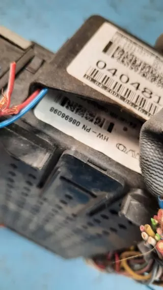 08696098 08696040 Блок предохранителей Volvo S60 2 Арт e8934774, вид 4