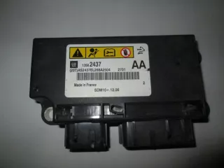 13582437 Блок AirBag Opel Astra J Арт e8956778, вид 1