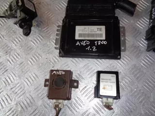 96376653 S010011038 Блок управления двигателем Chevrolet Aveo T200 Арт e8968076, вид 3
