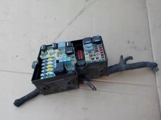 AM5T14K733KHA Блок предохранителей Ford Focus 1 Арт e8973699, вид 1