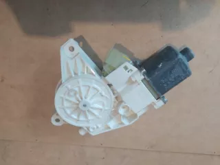 2007-2014 A2048200542 Моторчик стеклоподъемника Mercedes C W204 Арт e8996677, вид 1
