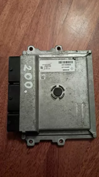 237102982S 237105499R A3C0093160001 Блок управления двигателем Renault Clio 4 Арт e9049971, вид 1