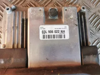 03L906022NH Блок управления двигателем Audi Q5 1 Арт e9065942, вид 2