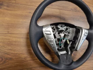  Руль Nissan Note E12 Арт e9093036, вид 2