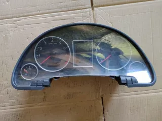 8E0920950R Щиток приборов (приборная панель) Audi A4 B7 Арт e9095827, вид 1