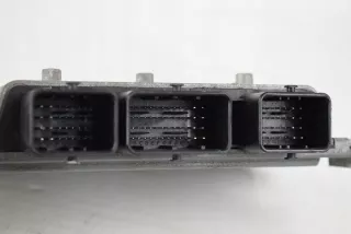 8V21-12A650-VG Блок управления двигателем Ford Fiesta 5 Арт e9110946, вид 3