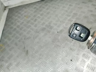 N05015178 Замок зажигания Toyota Avensis 2 Арт e9117777, вид 2