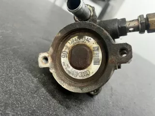 1J0422154C Насос гидроусилителя руля Volkswagen Golf 4 Арт e9175002, вид 2