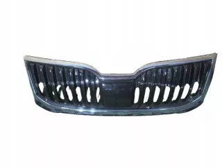 5E0853653C Решетка радиатора Skoda Octavia A7 Арт e9177128, вид 1