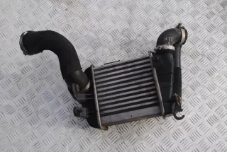 8E0145805R Интеркулер Audi A4 B7 Арт e9205293, вид 2